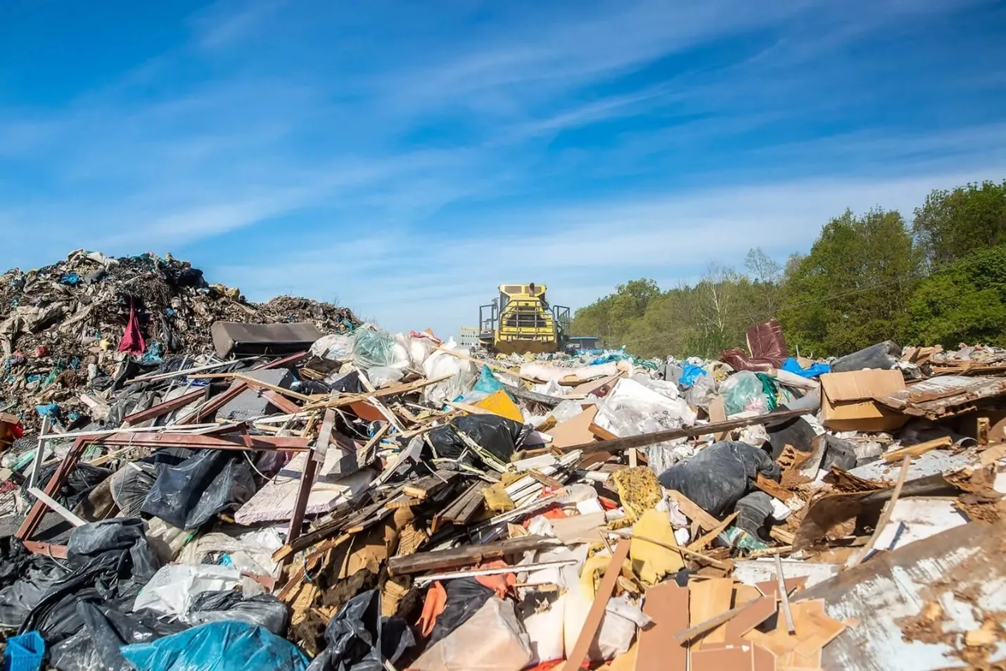 MMC Building PIR Insulation in landfill