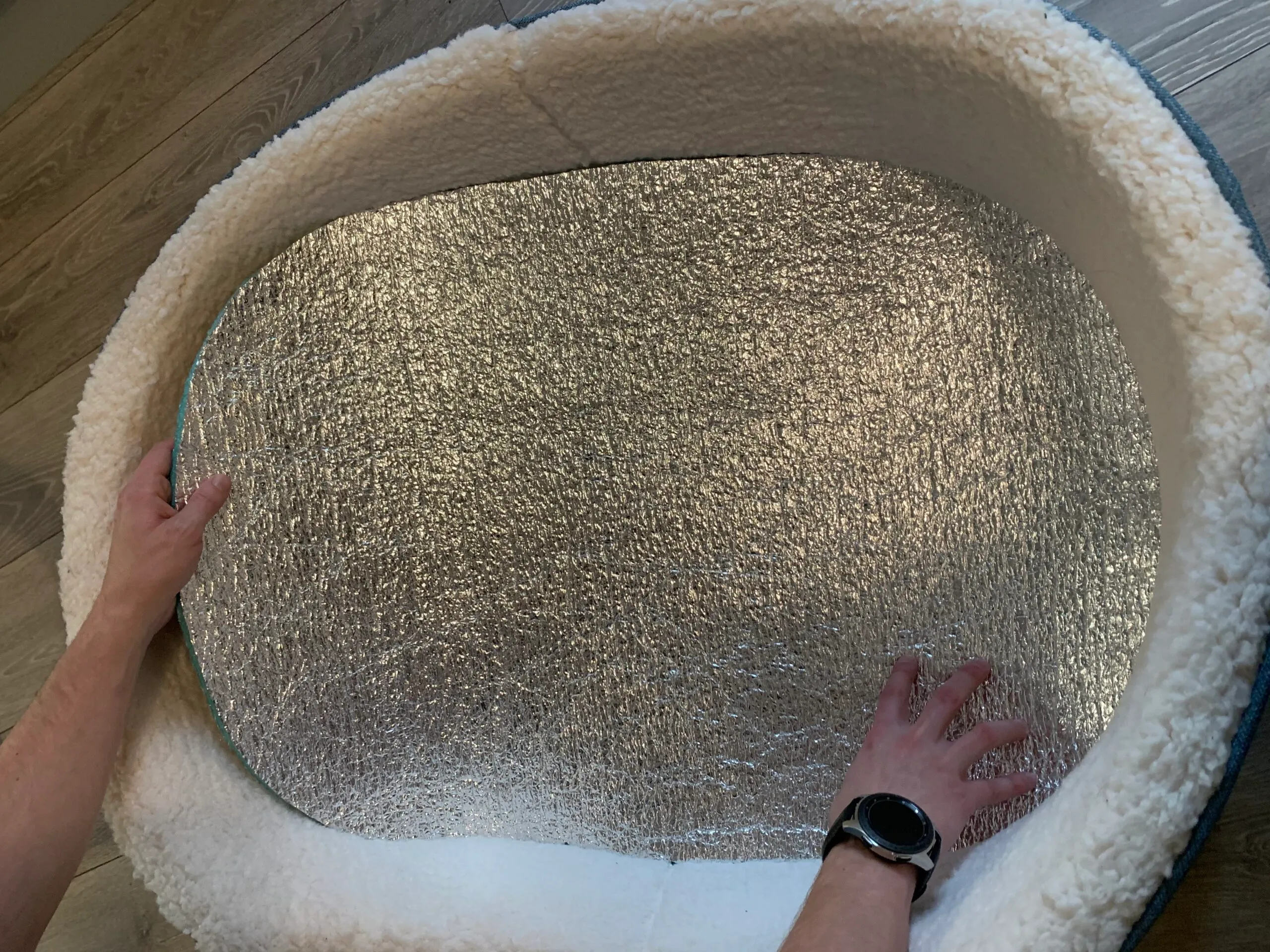 Fit Your Pet Bed insulation inside